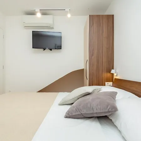 Hedera Estate, Hedera A54 Apartment