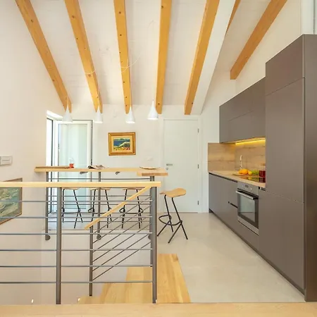 Hedera Estate, Hedera A54 Apartment *