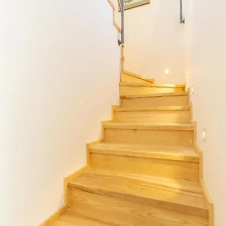 Hedera Estate, Hedera A54 Apartman