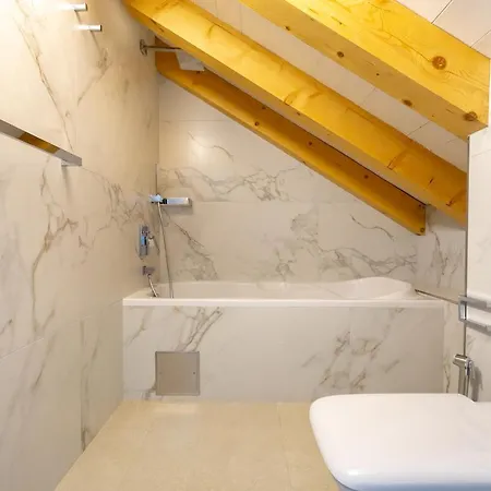 Hedera Estate, Hedera A54 Apartman